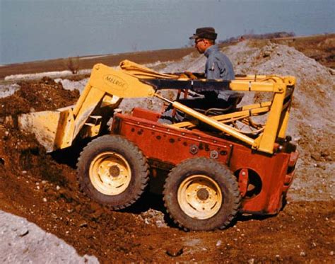 who built the first skid steer|first skid steer model.